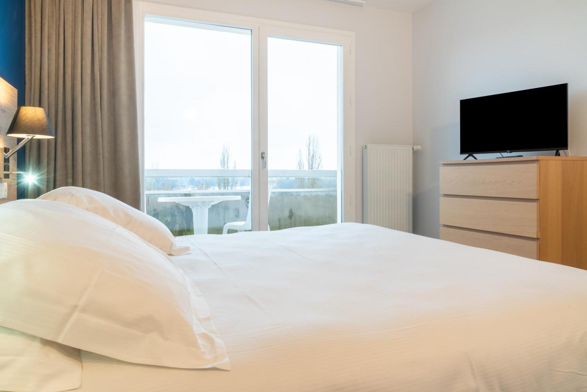 Brit Hotel Le Parc Vichy Bellerive-sur-Allier Eksteriør billede