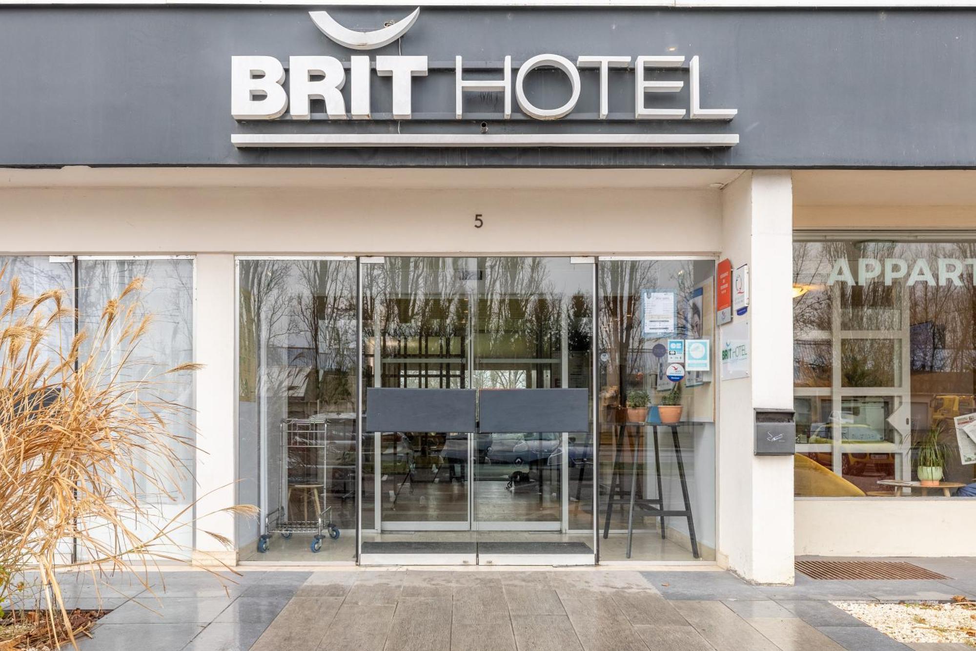 Brit Hotel Le Parc Vichy Bellerive-sur-Allier Eksteriør billede