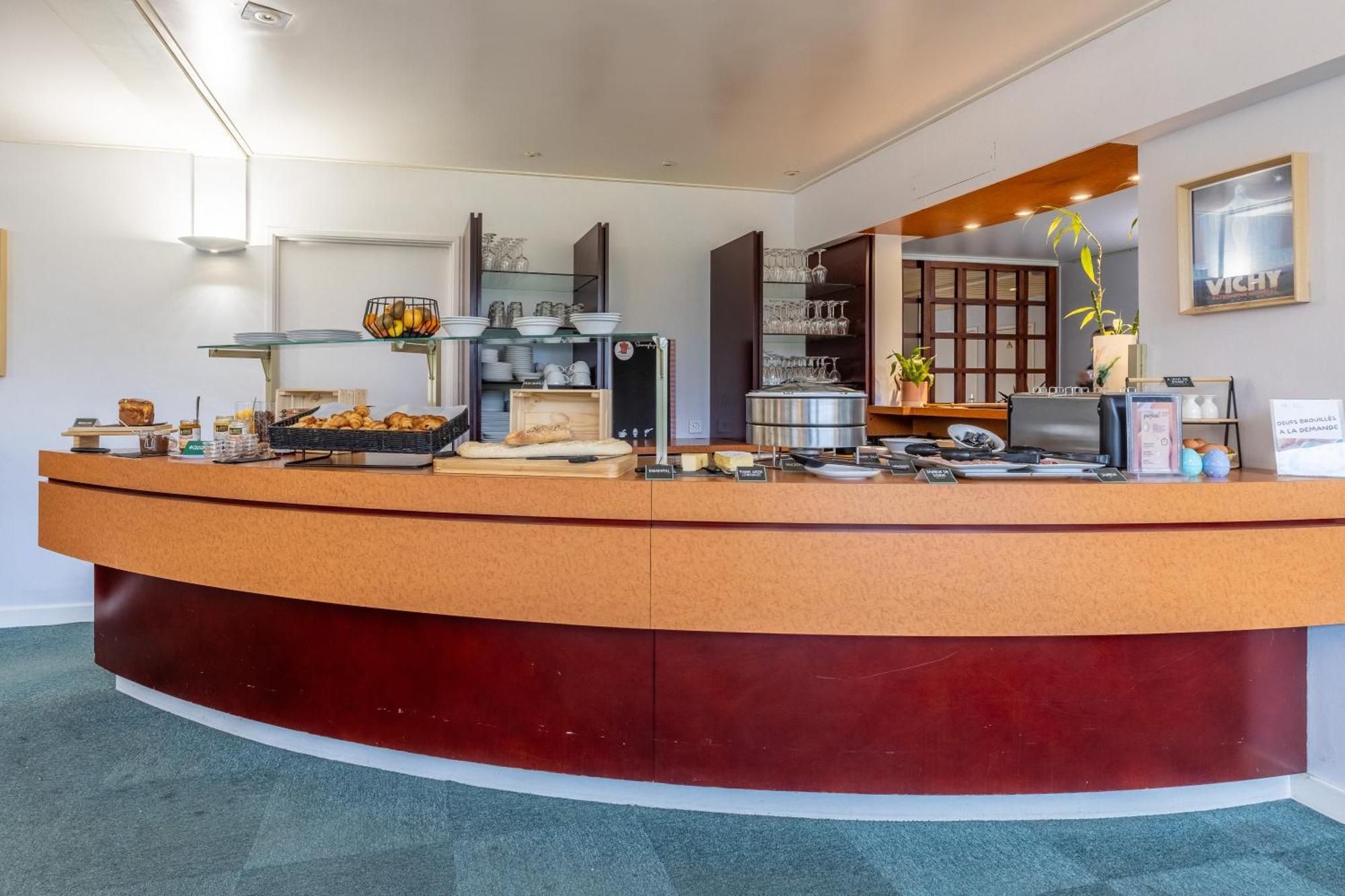Brit Hotel Le Parc Vichy Bellerive-sur-Allier Eksteriør billede